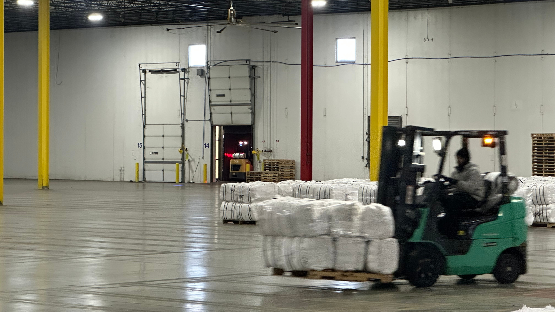 Warehousing Slider - Website 1080p (2)